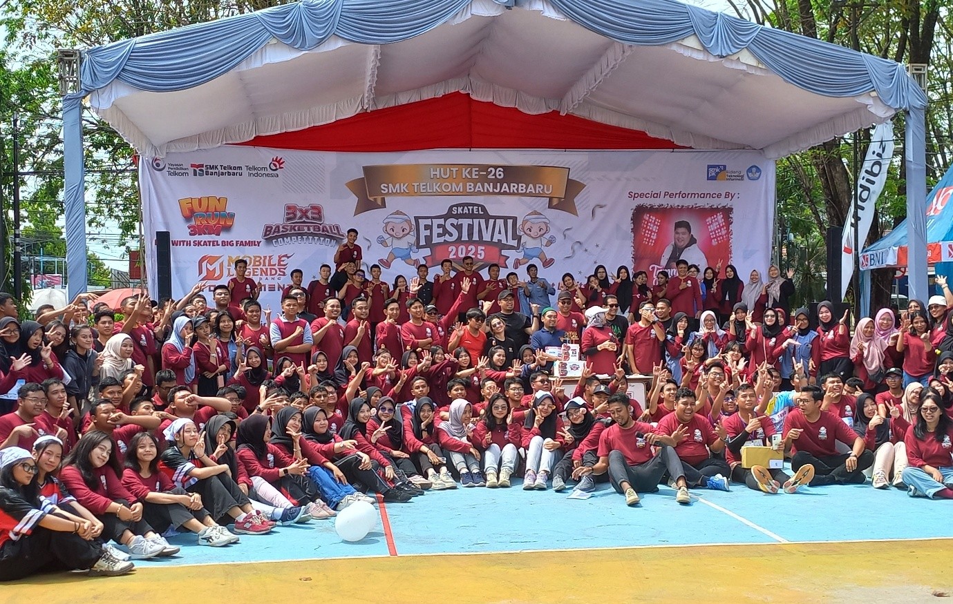 Perayaan Ulang Tahun SMK Telkom Banjarbaru Ke-26 : Harmoni Dalam Kreasi Tanpa Batas